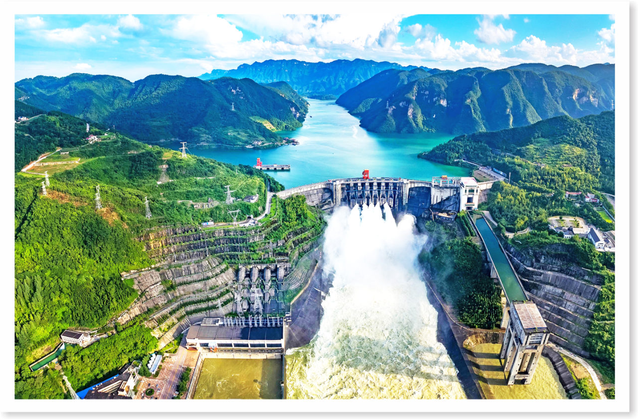 湖北能源开发运营的清江隔河岩水电站.